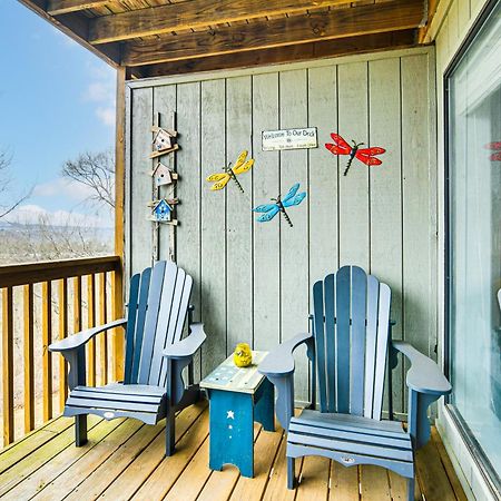Inviting Branson West Condo With Pool Access Exterior photo