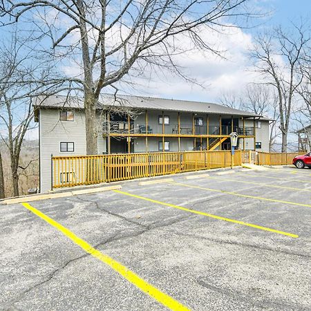 Inviting Branson West Condo With Pool Access Exterior photo